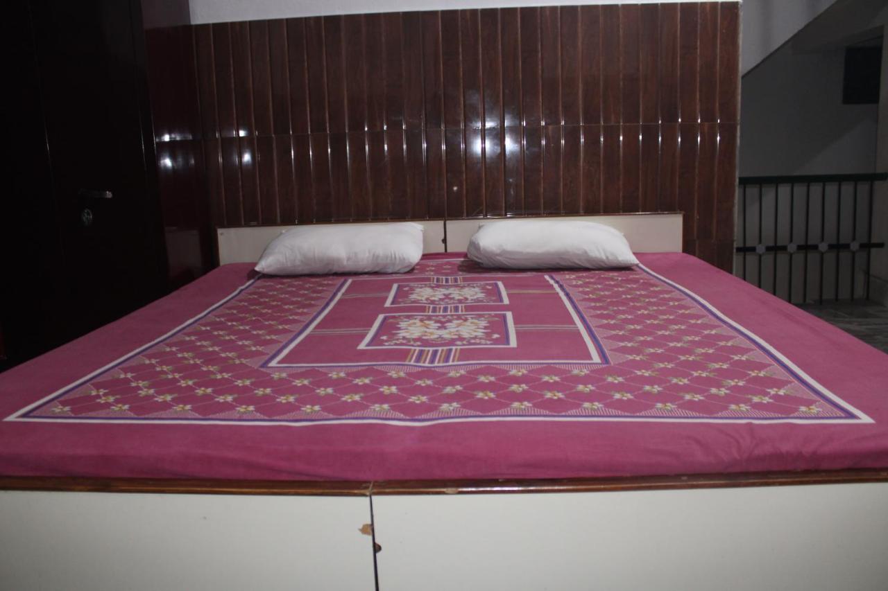 Laxmi Lodge Rishīkesh Exterior foto